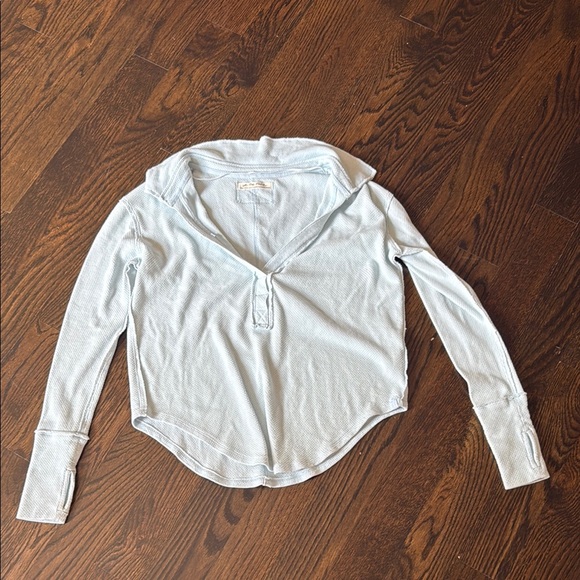 We The Free White Crop Buttoned Sailor Collar Blouse - Picture 1 of 4
